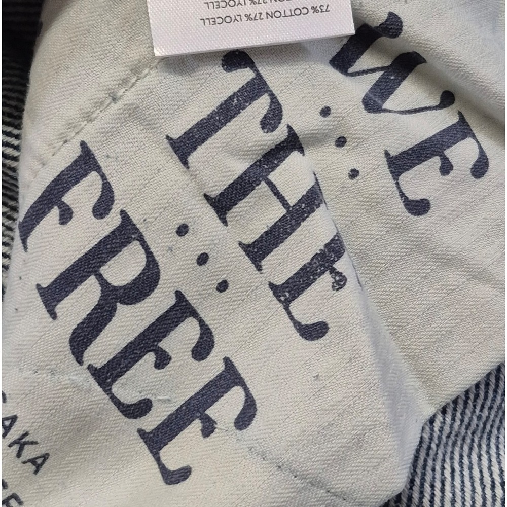 NWOT Free People We the Free Osaka Midrise Barrel Jeans 27 button fly light wash - Picture 12 of 16